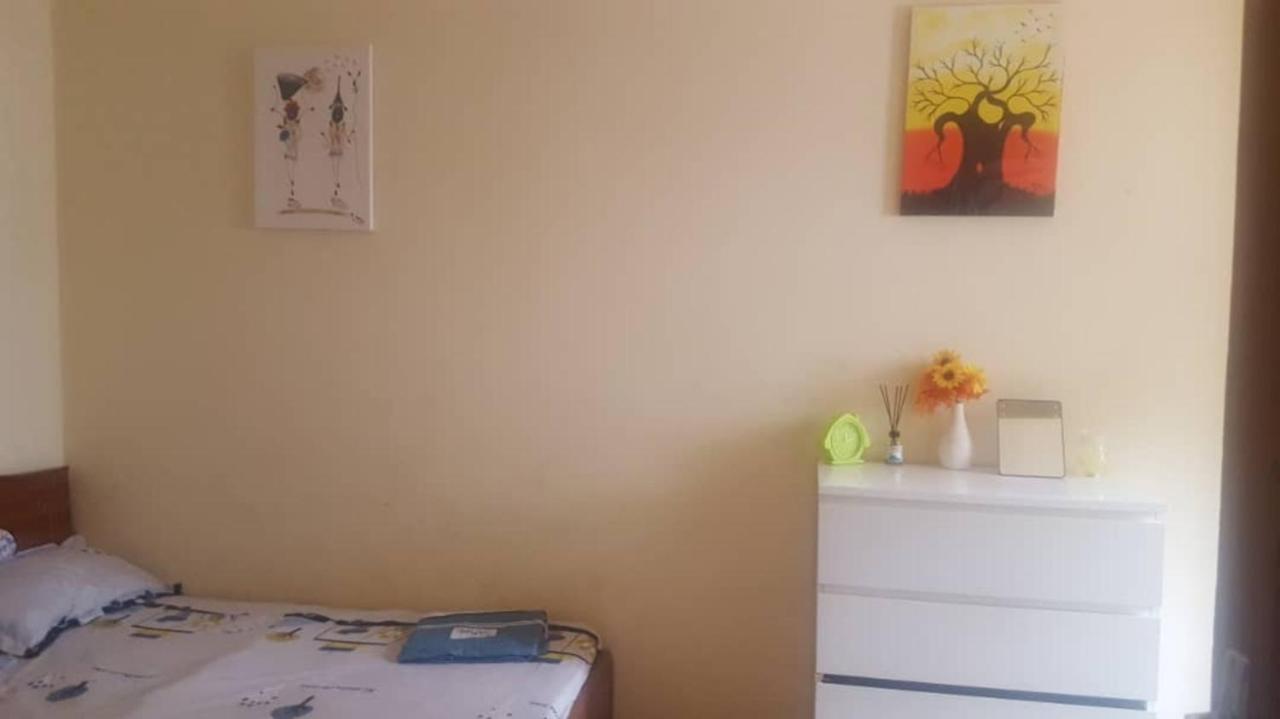 Appartement Julianna Home-ouest Foire-yoff *