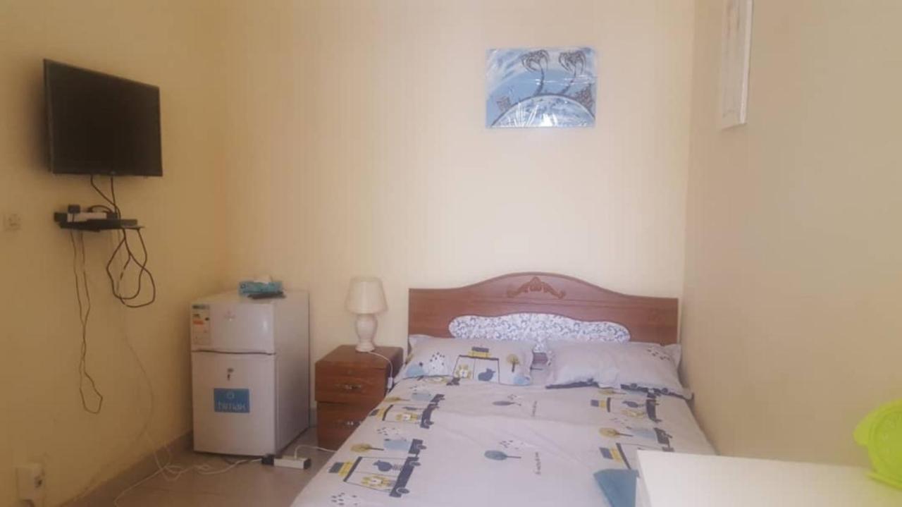Julianna Home-ouest Foire-yoff Appartement *